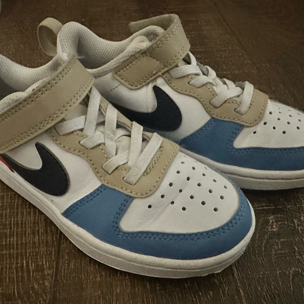 Nike 12C Kids Blue and Tan Sneakers